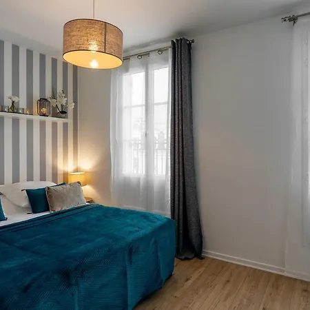 Cocoon First In Val D'europe Disney Paris *